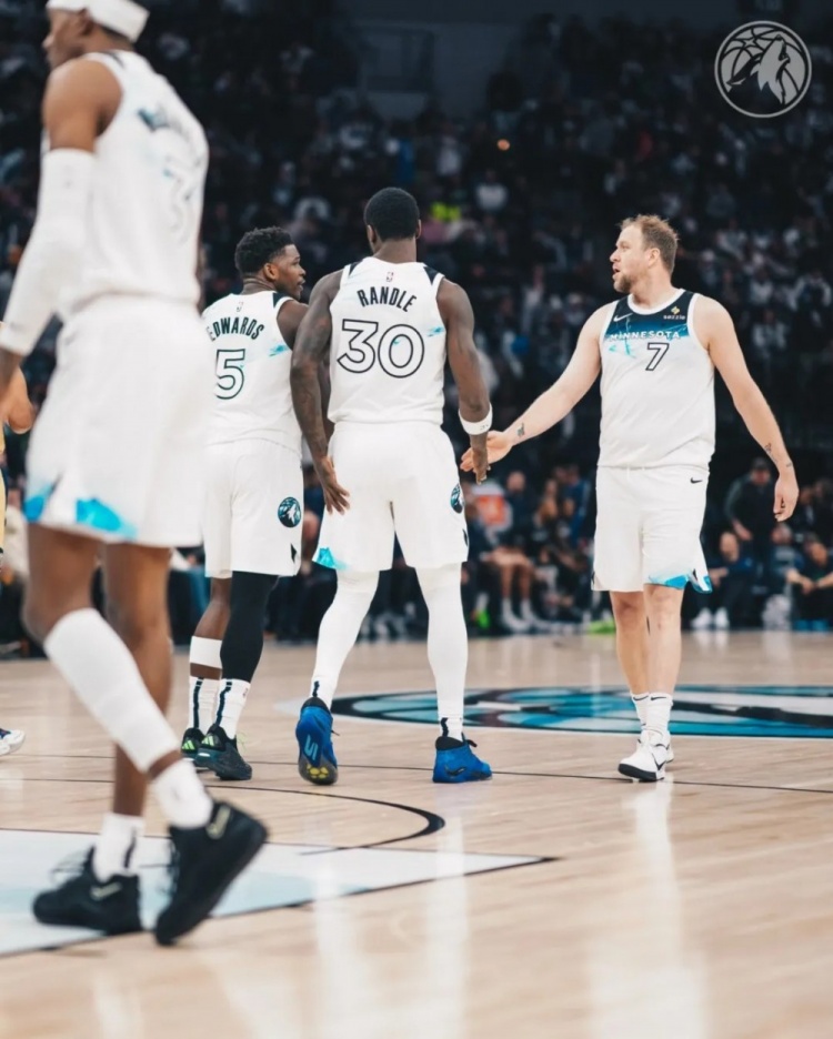 拿0分的NBA首發(fā)，所有人都為他叫好