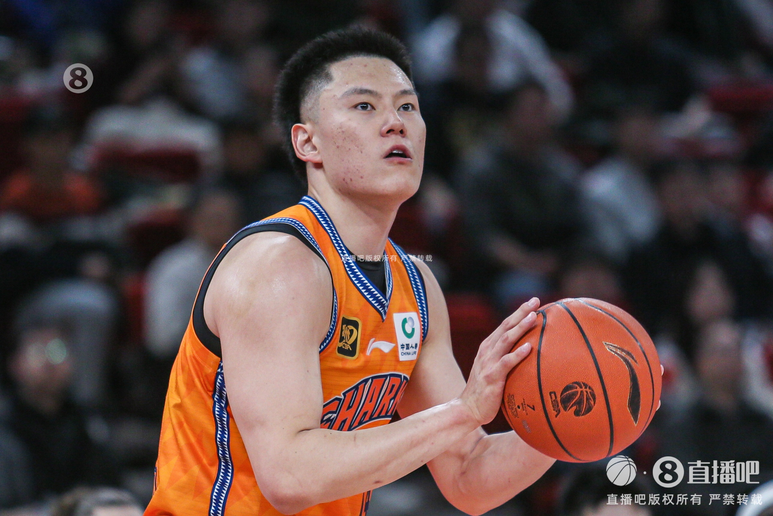 打得還可以！李弘權(quán)12中7&4記三分拿下18分6板1助3斷